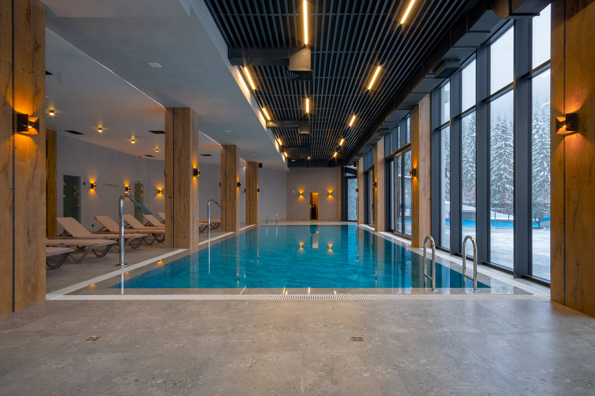 Health Club & Pool at Milan Hotels